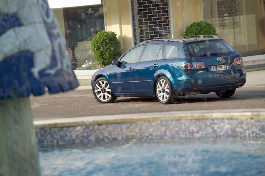  Mazda6 SW 2005 года  (фото 27 из 30)